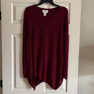 Peck & Peck Sparkling Dark Red/Wine Colored Tunic Top with Asymmetrical Hem